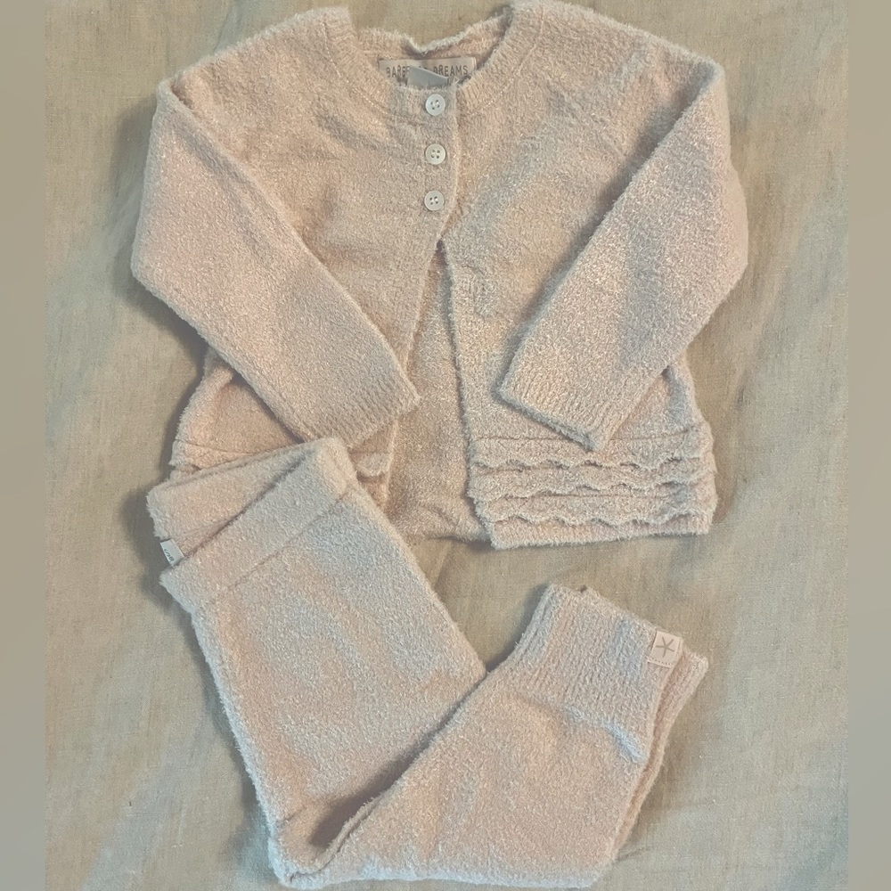 Baby Barefoot dreams cardigan set, size 6-12 months, NWT
